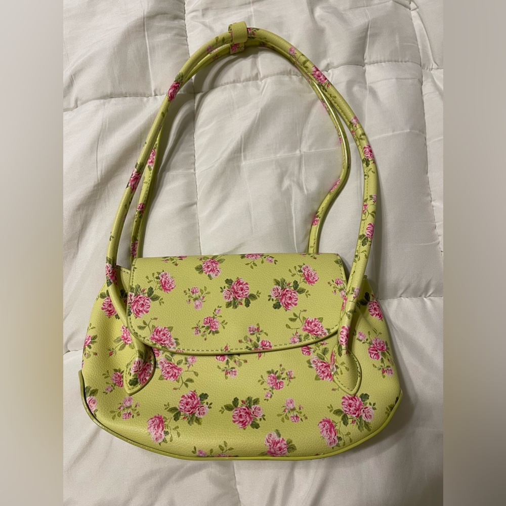 H O W Purse Two Straps